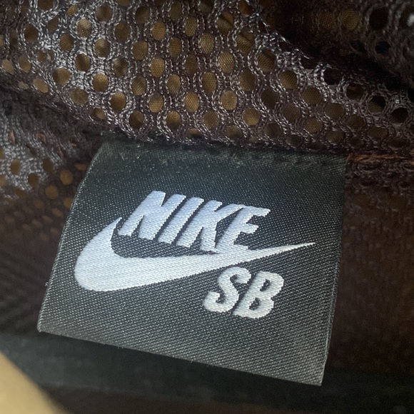 Rare Nike Sb jacket - Picture 3 of 5